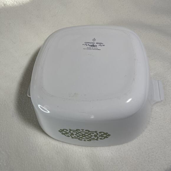 Corningware SHELL OIL Green Medallion 2 1/2 Qt, P-2 1/2-B Casseroles, NO LID - Picture 3 of 4
